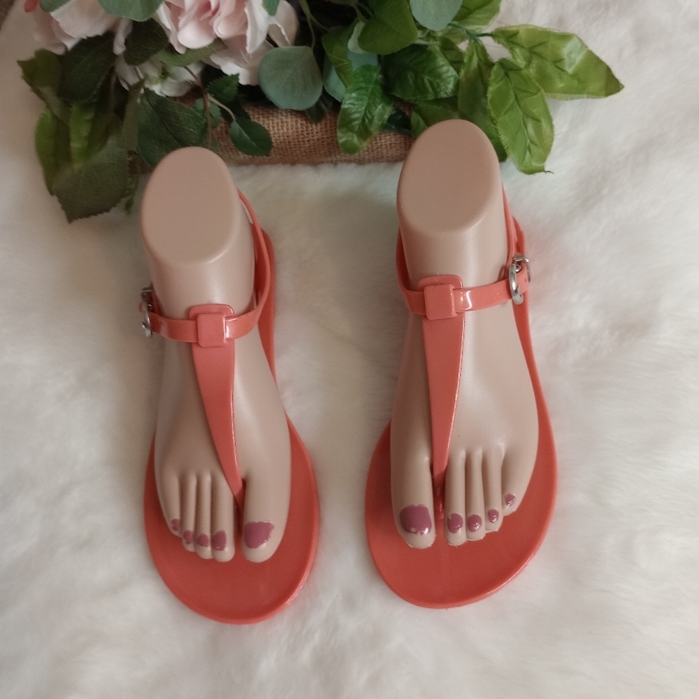 Nicole Miller sandals shoes for women size 6.5
